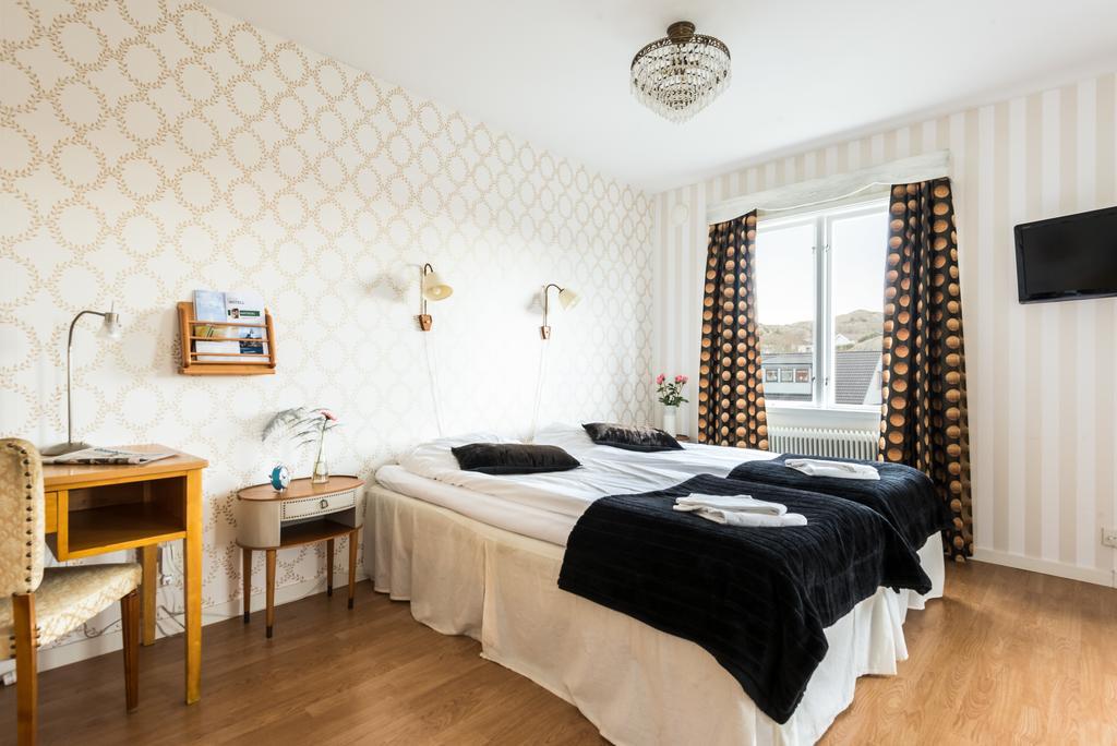 Hotell Nordevik Skärhamn エクステリア 写真